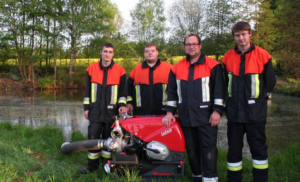 Unsere Maschinisten von links: Sven Kargus, Christian Böhm, Markus Bader, Stefan Jonek